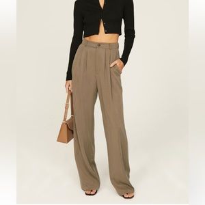 Reformation Mason Pant in Mushroom